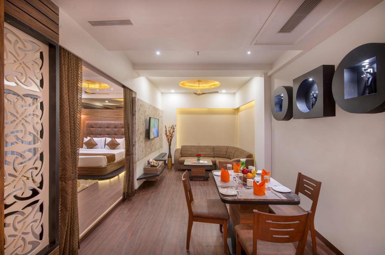 Lords Eco Inn Morbi Bagian luar foto