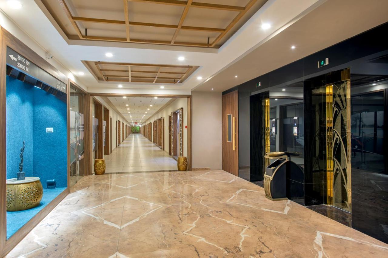 Lords Eco Inn Morbi Bagian luar foto